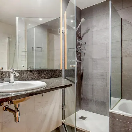 Апартаменты Blueground Galvany Fully Furnished Equipped Bcn-134 *